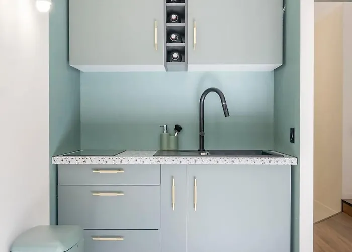 Appartement Terrasse Tropezienne # Luxe - Proche - Jardin *