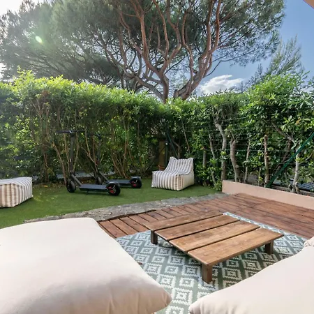 La Terrasse Tropezienne - Trottinettes A Disposition アパート サントロペ