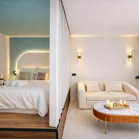 Terrasse Tropezienne # Luxe - Proche Mer - Jardin *