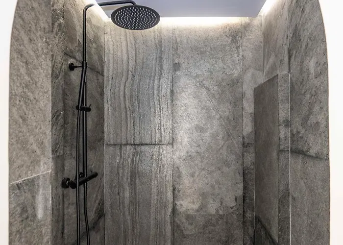 Terrasse Tropezienne # Luxe - Proche Mer - Jardin Апартаменты *