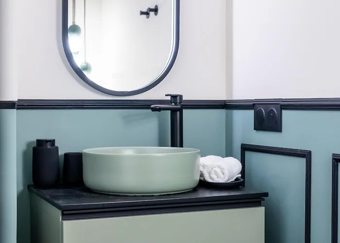 Апартаменты Terrasse Tropezienne # Luxe - Proche Mer - Jardin Сен-Тропе